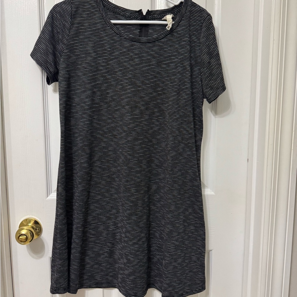 Blu Pepper Black and Gray Striped Tunic